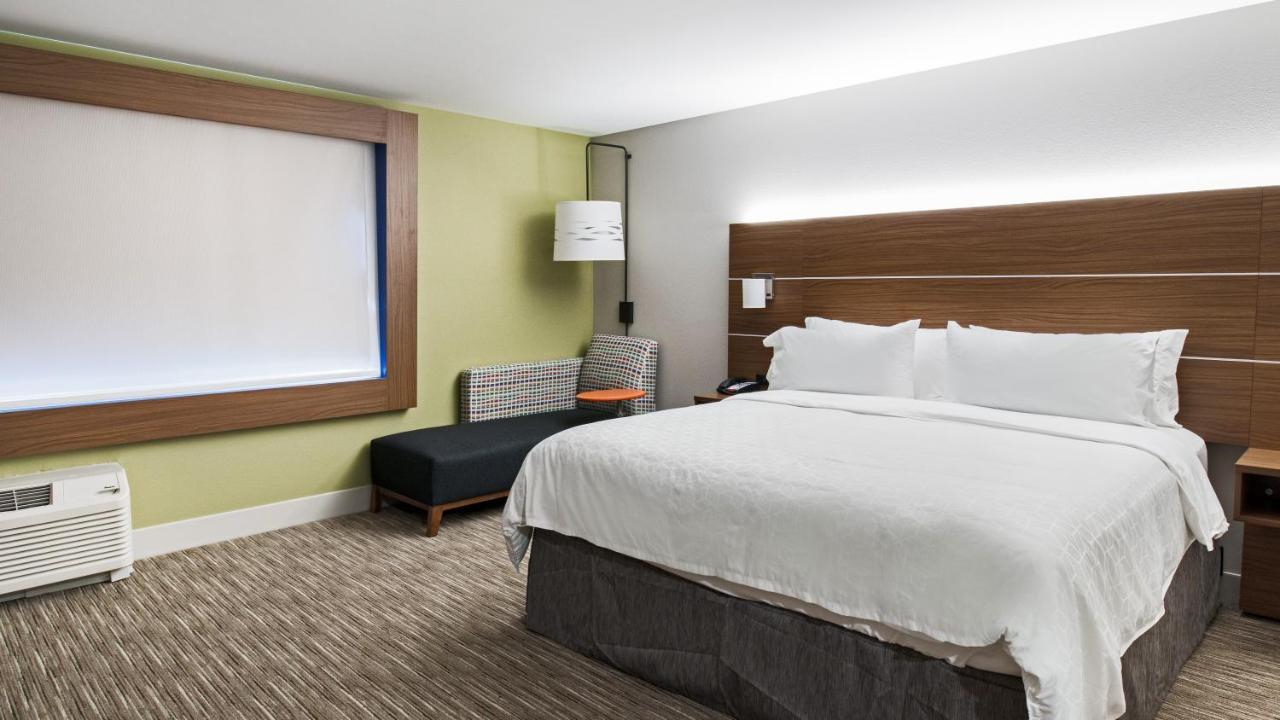 Holiday Inn Express & Suites Racine By Ihg Екстер'єр фото