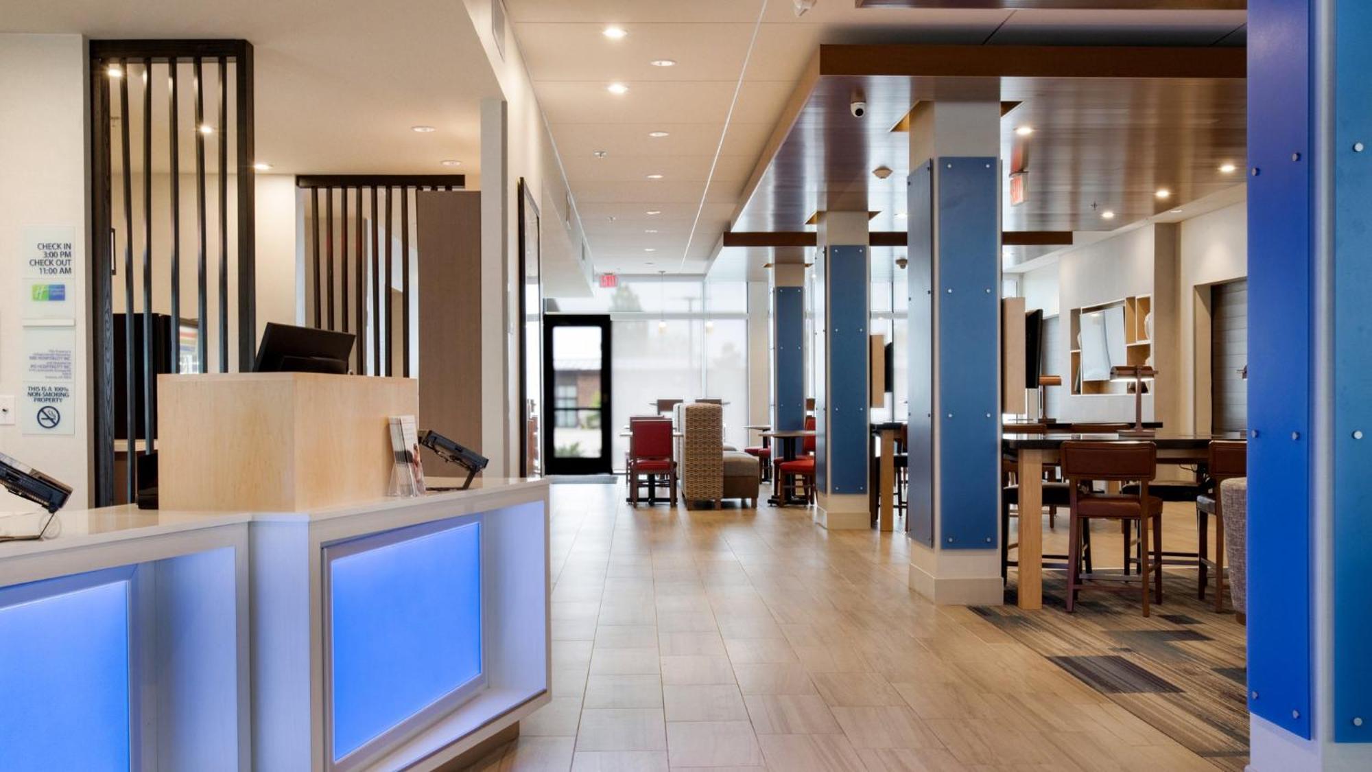 Holiday Inn Express & Suites Racine By Ihg Екстер'єр фото