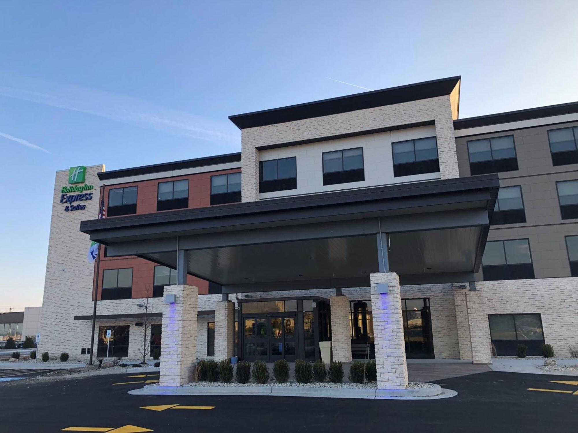 Holiday Inn Express & Suites Racine By Ihg Екстер'єр фото